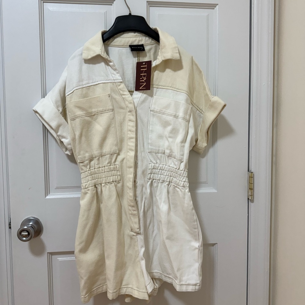 Two-Tone Cream Short Sleeve Romper